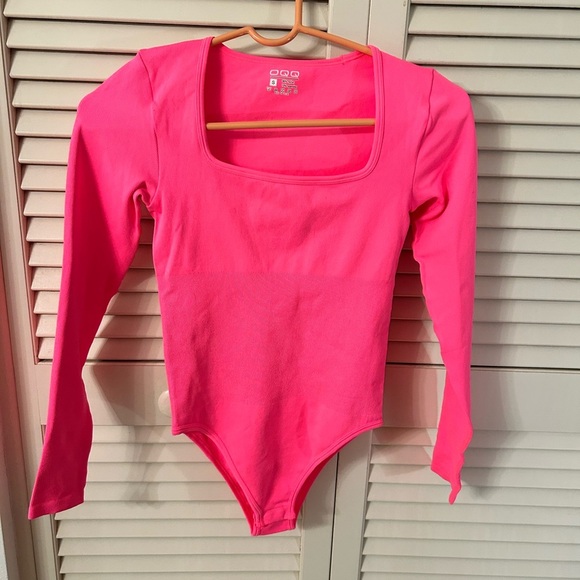 Vibrant Pink Long Sleeve Bodysuit square neck - Picture 2 of 3